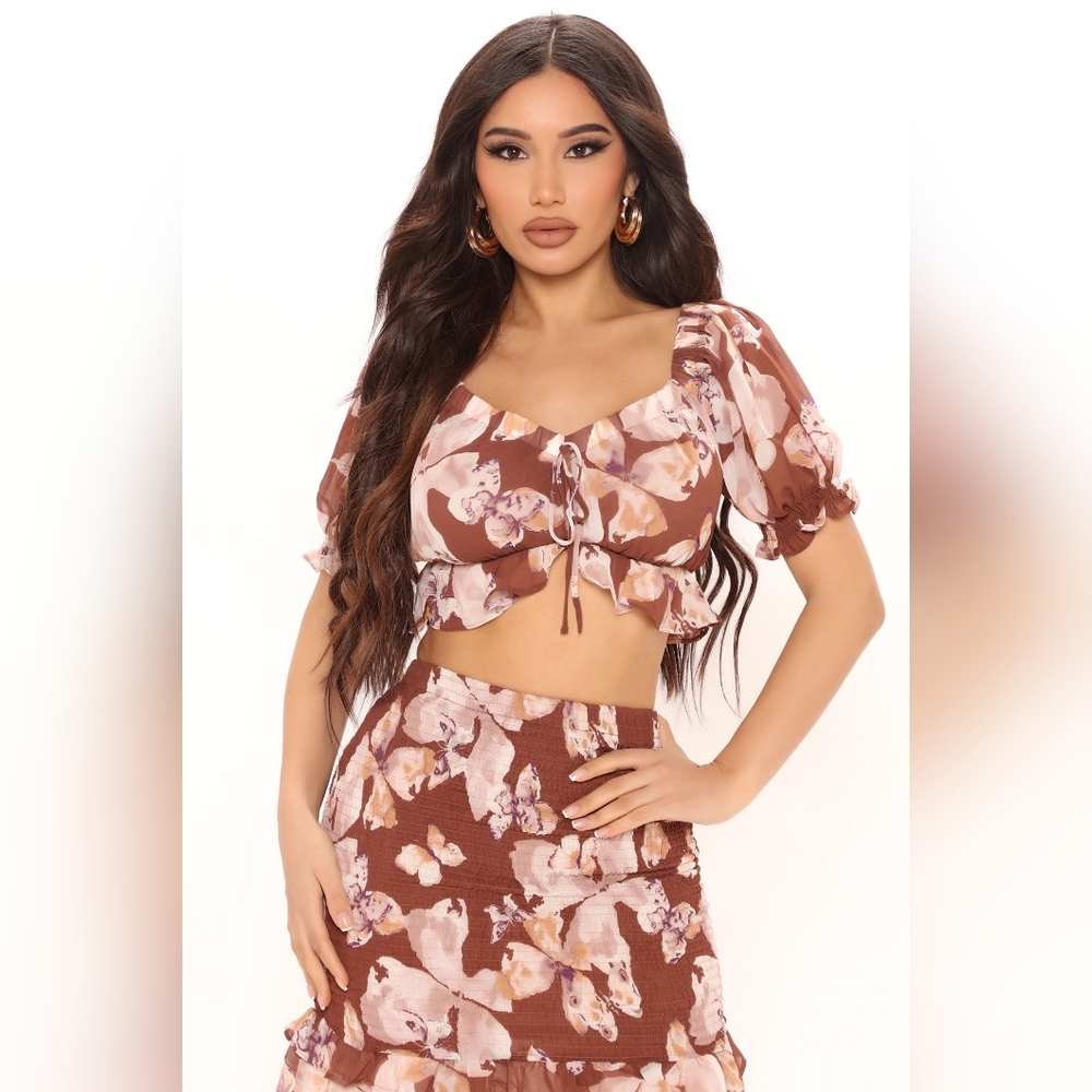 STORY ON Floral Tie-Front Crop Top and Skirt Set - Brown & Blush